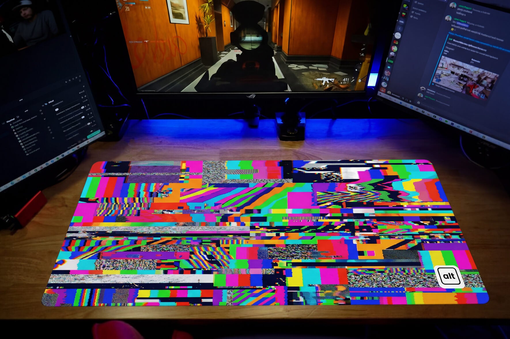 Static Mousepad - [alt_customs]
