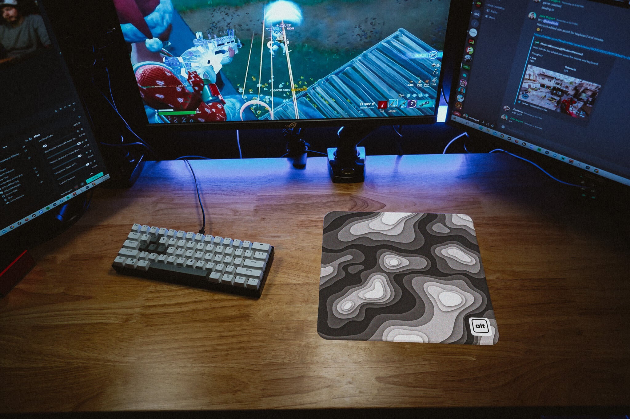 Black and White Regions Mousepad